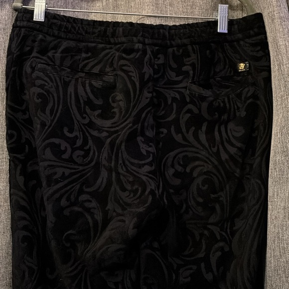 VERSACE MEN'S BLACK ACTIVEWEAR PANTS - Picture 5 of 8